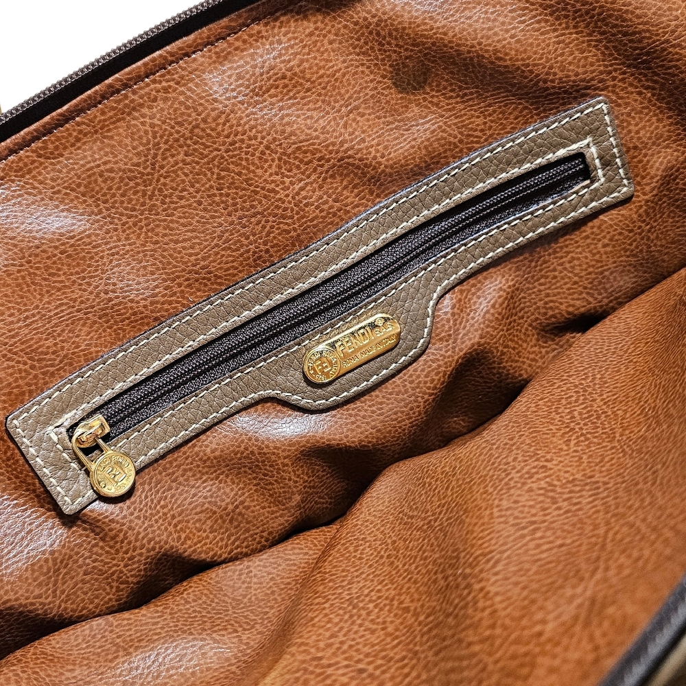 FENDI BAG - Picture 9 of 16